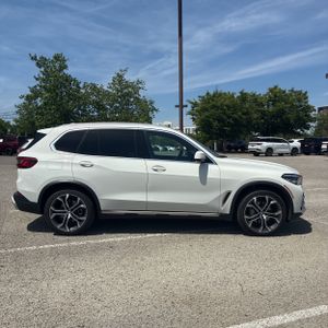 BMW X5 SDRIVE40I - 10