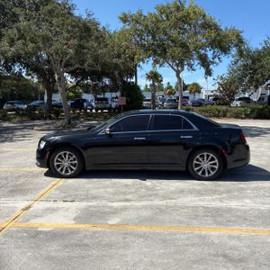 صورة 3 لـ 2020 Chrysler 300 LIMITED
