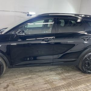 KIA SPORTAGE X-LINE - 4