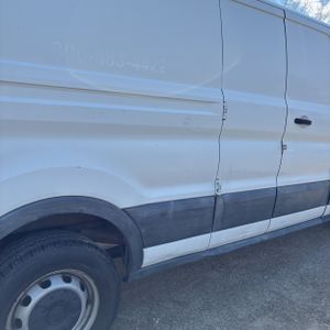 FORD TRANSIT 150 - 9