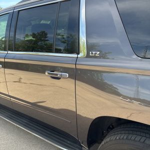 CHEVROLET SUBURBAN LTZ - 6