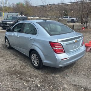 CHEVROLET SONIC LS AUTO - 5