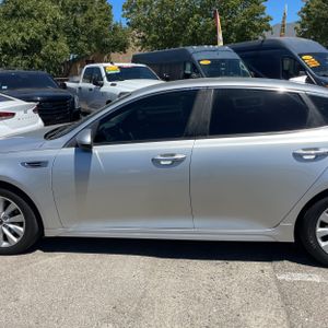 2016 KIA OPTIMA EX — фото 4