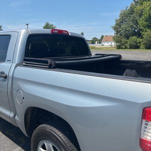صورة 6 لـ 2016 Toyota TUNDRA SR5