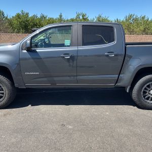 CHEVROLET COLORADO LT - 4