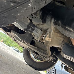 2019 Toyota 4RUNNER SR5 — миниатюра 27