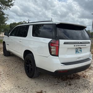 CHEVROLET SUBURBAN Z71 - 5