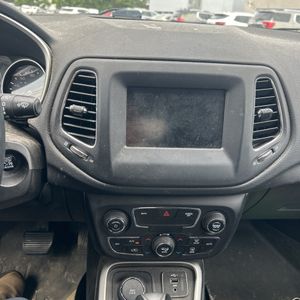 صورة مصغرة 37 لـ 2019 JEEP COMPASS LATITUDE