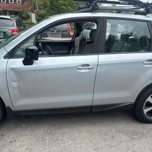 صورة 4 لـ 2017 Subaru FORESTER 2.5I