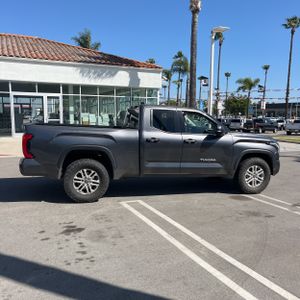 TOYOTA TUNDRA - 10