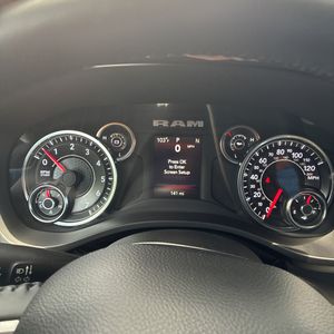 2024 RAM 1500 BIG HORN thumbnail 39