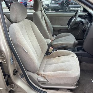 صورة مصغرة 32 لـ 2005 Hyundai ELANTRA GLS