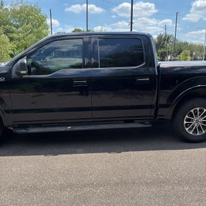 FORD F-150 XLT - 4