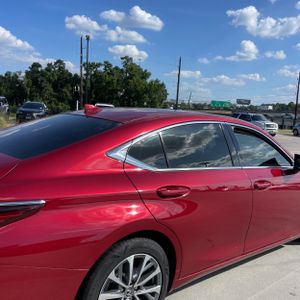 صورة 9 لـ 2022 Lexus ES 350 BASE