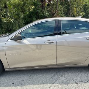 2023 Chevrolet MALIBU LT 照片 4