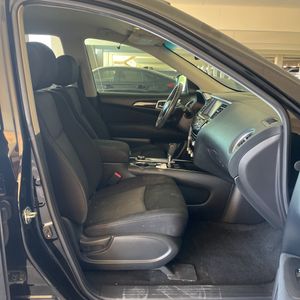 صورة مصغرة 33 لـ 2017 Nissan PATHFINDER SV