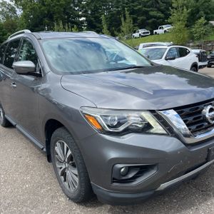 صورة 13 لـ 2017 Nissan PATHFINDER SV