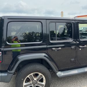 2019 JEEP WRANGLER UNLIMITED SAHARA — фото 9