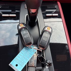 2023 Porsche MACAN GTS — миниатюра 56