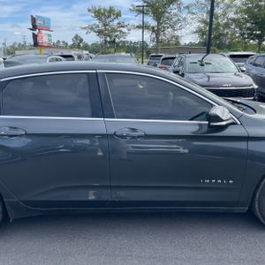 2019 Chevrolet IMPALA LT — миниатюра 11