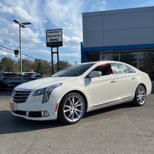 CADILLAC XTS PREMIUM LUXURY - 1