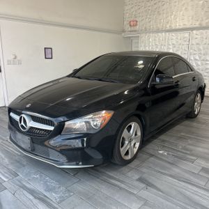 2018 Mercedes-BENZ CLA photo 1
