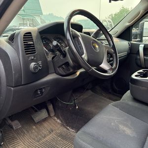2013 Chevrolet SILVERADO 2500HD LT — миниатюра 30