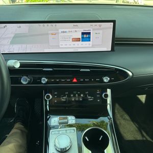صورة مصغرة 37 لـ 2026 Genesis GV70 2.5T STANDARD