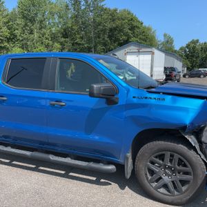 2024 Chevrolet SILVERADO 1500 CUSTOM — миниатюра 13
