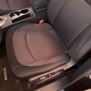2011 Nissan ROGUE SV 缩略图 68