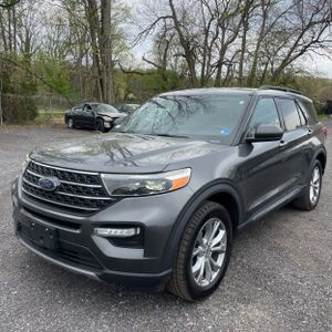 FORD EXPLORER XLT - 1