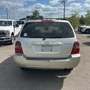 TOYOTA HIGHLANDER - 7