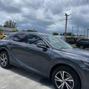 صورة مصغرة 13 لـ 2025 Lexus RX 350 BASE