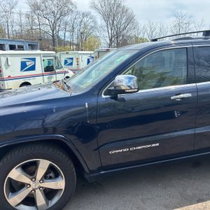 JEEP GRAND CHEROKEE OVERLAND - 2