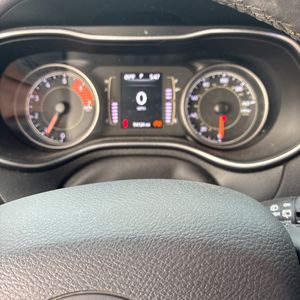 2019 JEEP CHEROKEE LATITUDE PLUS — миниатюра 40