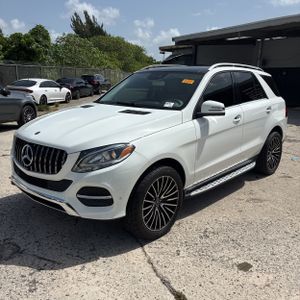 2018 Mercedes-BENZ GLE photo 1