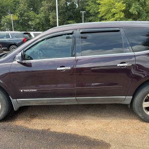 2009 Chevrolet TRAVERSE LT — фото 4
