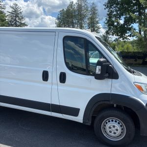 2025 RAM PROMASTER 2500 TRADESMAN — миниатюра 13