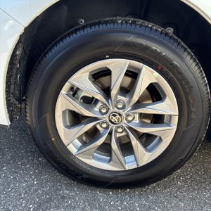 صورة مصغرة 16 لـ 2026 Toyota SIENNA XLE 8-PASSENGER