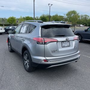 TOYOTA RAV4 - 7
