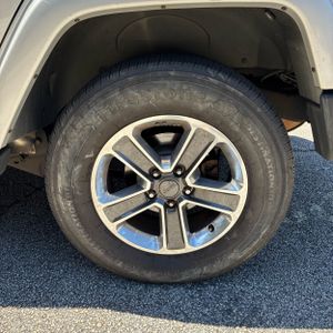 2011 JEEP WRANGLER UNLIMITED SAHARA 照片 18