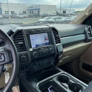 صورة 36 لـ 2020 FORD F-450 XLT