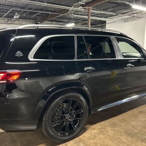 MERCEDES-BENZ GLS - 9