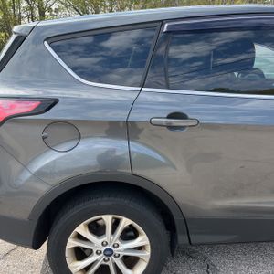 FORD ESCAPE SE - 9