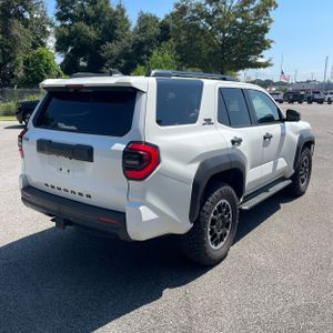 صورة 8 لـ 2026 Toyota 4RUNNER TRD OFF-ROAD PREMIUM