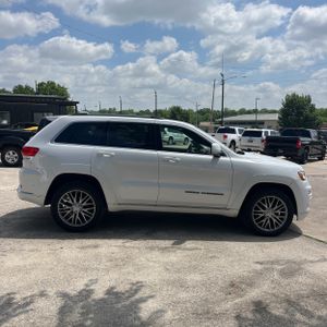 JEEP GRAND CHEROKEE SUMMIT - 10