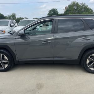 HYUNDAI TUCSON SEL - 4