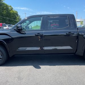 صورة 4 لـ 2022 Toyota TUNDRA PLATINUM