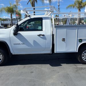 CHEVROLET SILVERADO 2500HD WORK TRUCK - 4