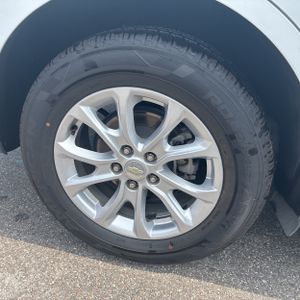 صورة مصغرة 17 لـ 2021 Chevrolet EQUINOX LS